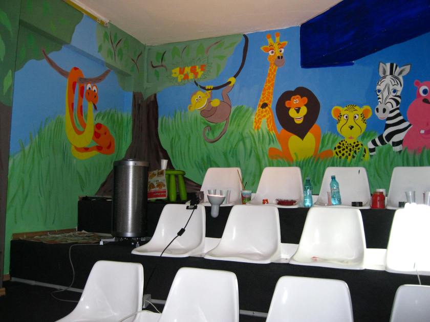 Pictura pe perete, Jungle Kids Pitesti